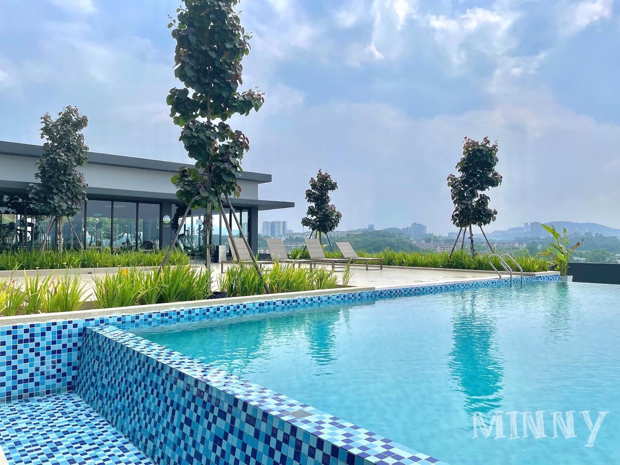 Mrt Balcony Netizen Couple Friendly #29 Apartment Cheras